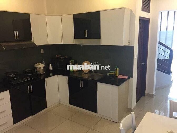CHO THUÊ MẶT BẰNG HUỲNH VĂN BÁNH .PHÚ NHUẬN 
