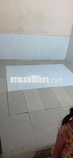 phòng trống mát nhà vệ sinh trong phòng ,không chung chủ sạch sẽ