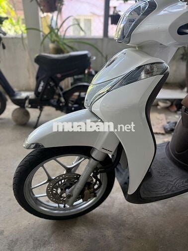 Honda SH Mode 2019 Trắng Smartkey 42.834 km