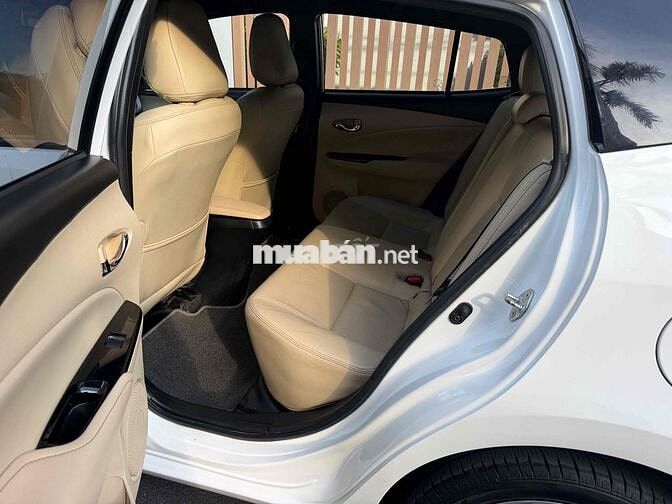 Toyota Yaris 1.5 G 2018 Trắng