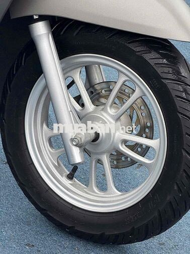 Scoopy 2023 Xám 7k BSTP 76555