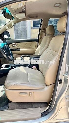 Toyota Fortuner 2.7V 2016. Xe gia đình rất đẹp