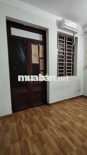 4tr5 2pn 1wc Share nguyên 1 lầu trong nhà nguyên căn 