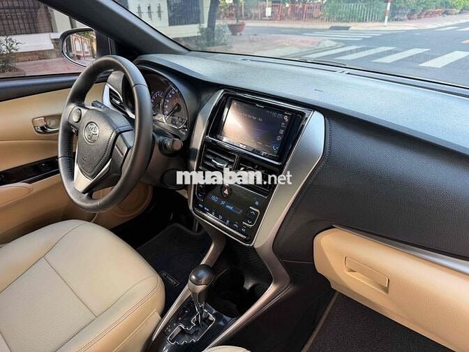Toyota Yaris 1.5 G 2018 Trắng