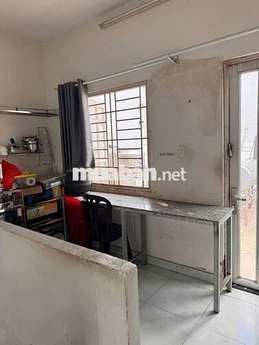 Cho thuê nguyên căn 2pn3wc, Mặt Tiền Đs 12, Bình Hưng Hòa A , Bình Tân