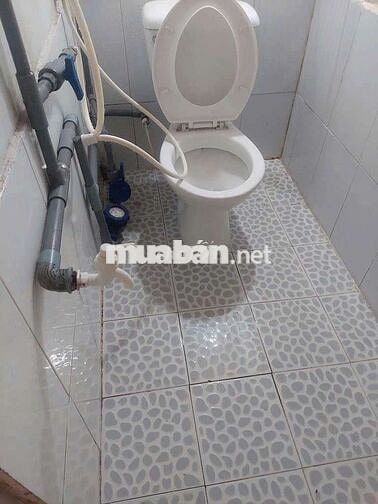Phòng dưới đất mặt tiền,có gác lửng,hẻm xe tải,tự do Tân Khai p4 TBình