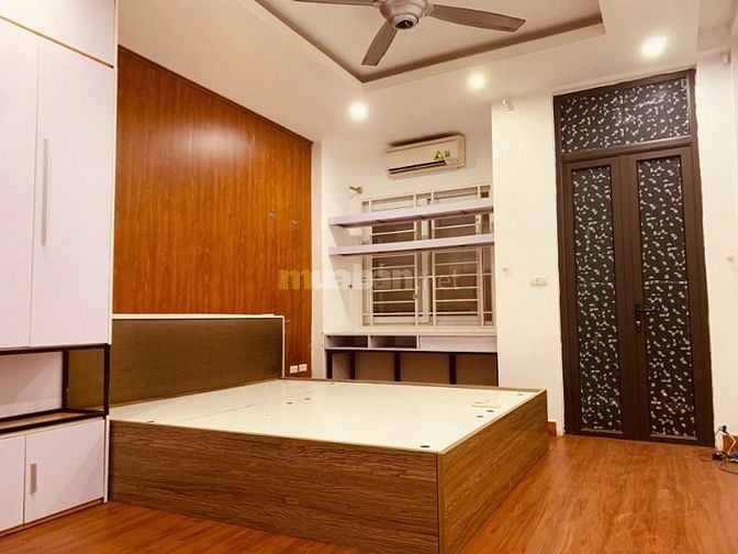 🏚 BÁN NHÀ THIÊN HIỀN – SÁT PHỐ - 30 M2 – 6 TẦNG – 7.9 TỶ 🏚