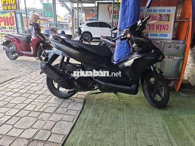 Honda Air Blade 2024 Đen 5300 km