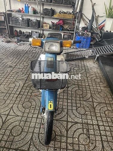 Honda Cub 82/50cc Xanh trắng 192.775 km