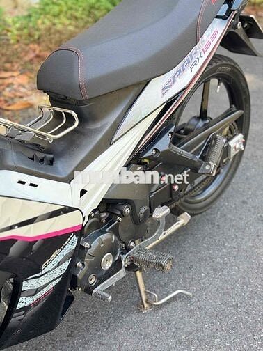 Yamaha 135 2013 1 càng Trắng đen xuống áo 2010