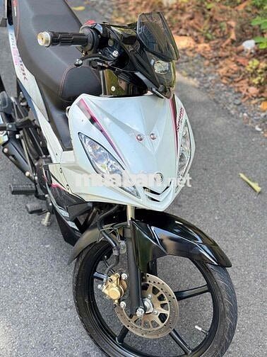 Yamaha 135 2013 1 càng Trắng đen xuống áo 2010