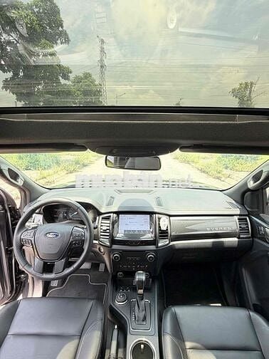 Ford Everest Titanium 2019 4x4 tự động 8 vạn Nhập