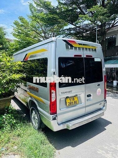 Ford Transit 2019 16 chỗ Bạc