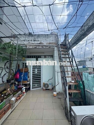 CHO THUÊ SÂN THƯỢNG ĐỂ CÂY CẢNH/ LỒNG CHIM