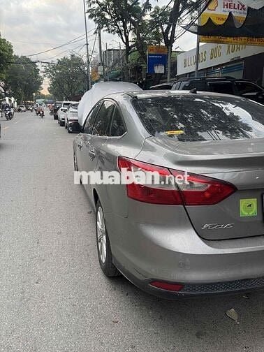 Ford Focus Titanium 2013 Xám