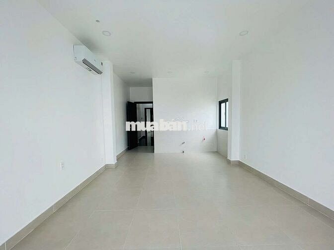 CC Cho Thuê Nhà 9PN MT  Đường Lê Văn Sỹ , Quận Tân