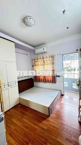 NHÀ MỚI 3PN ĐẦY ĐỦ NỘI THẤT  GẦN LÝ THƯỜNG KIỆT 