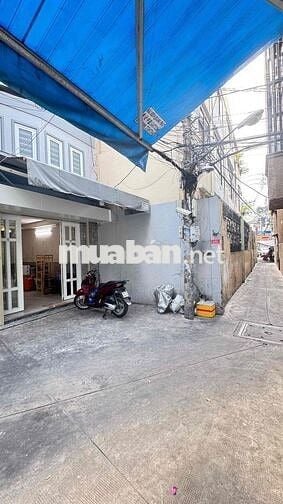 NHÀ MỚI 3PN ĐẦY ĐỦ NỘI THẤT  GẦN LÝ THƯỜNG KIỆT 