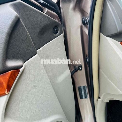 Toyota Camry 2.4G 2008 Vàng cát Việt Nam