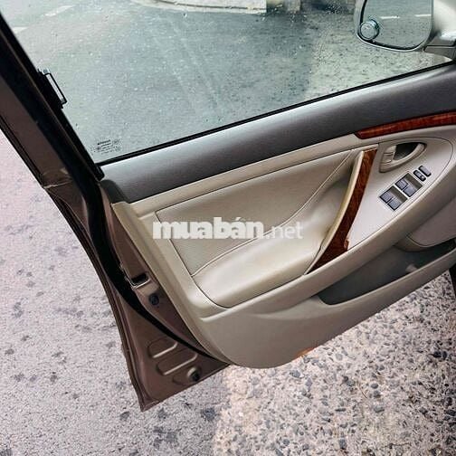Toyota Camry 2.4G 2008 Vàng cát Việt Nam