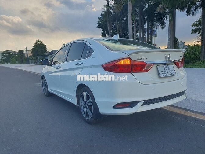 Honda City 1.5AT 2016 Trắng Tự động
