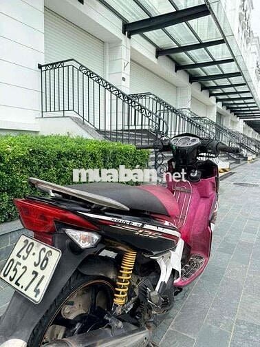Yamaha Novo LX Đen, Đỏ, Trắng