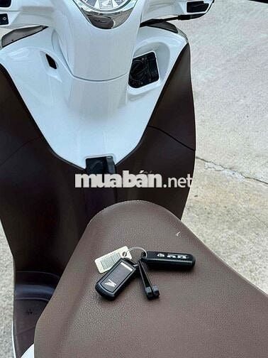 Honda SH Mode Smartkey Trắng Đã sử dụng