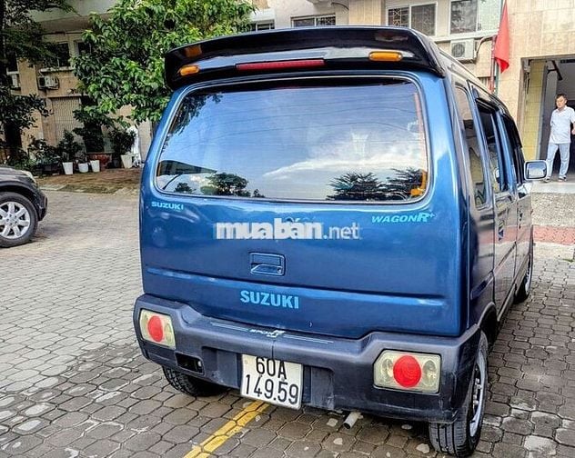 Suzuki Wagon R+ Xanh Gia đình nhỏ
