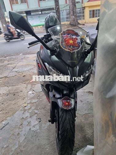 Kawasaki Ninja 250 Nhập khẩu màu Đen