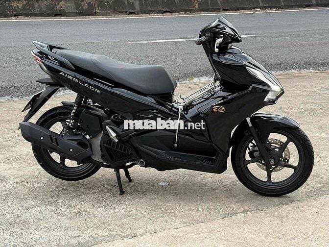 Honda Air Blade Đen