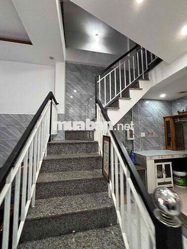 cần cho thuê nhà gấp trong tuần này