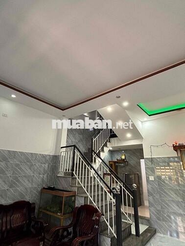 cần cho thuê nhà gấp trong tuần này