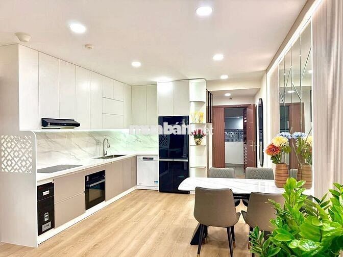 CH Nguyễn Văn Đậu 2,5 tỷ/ 2PN thuê 13tr/th), sổ sẵn/ vay 80%