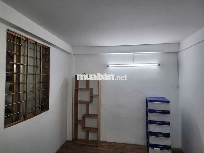 NHÀ MỚI HẺM XE HƠI 4PN_4X15_ GẦN LÝ THƯỜNG KIỆT