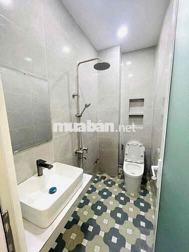 cho thuê nhà vị trí kinh doanh, trệt 1 lửng 1 lầu 3pn 3wc