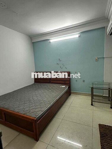 Chính chủ cho thuê căn hộ ngay mặt tiền Tạ Quang Bửu