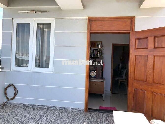 mặt tiền đường phú thuận cần bán gấp 