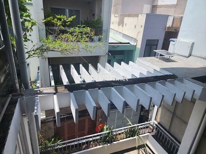 NHÀ MỚI HẺM XE HƠI 4PN_4X15_ GẦN LÝ THƯỜNG KIỆT