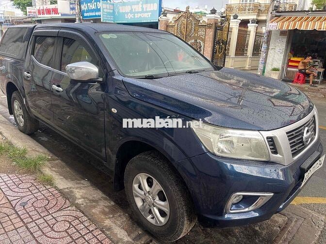Nissan Navara Xanh 5 chỗ Xe bán tải