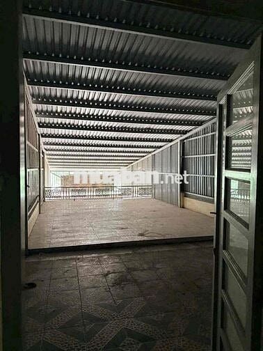 cho thuê nhà dt 6,5x25m 1 lầu đường xe tải