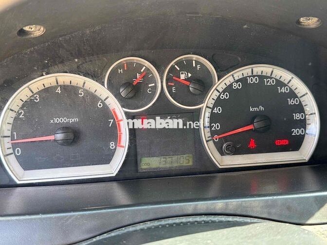 Chevrolet Aveo 2012 Số sàn Bạc 137105 km