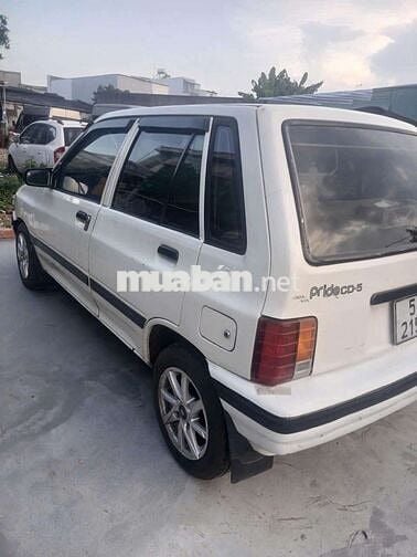 Kia CD5 2003 số sàn màu Trắng