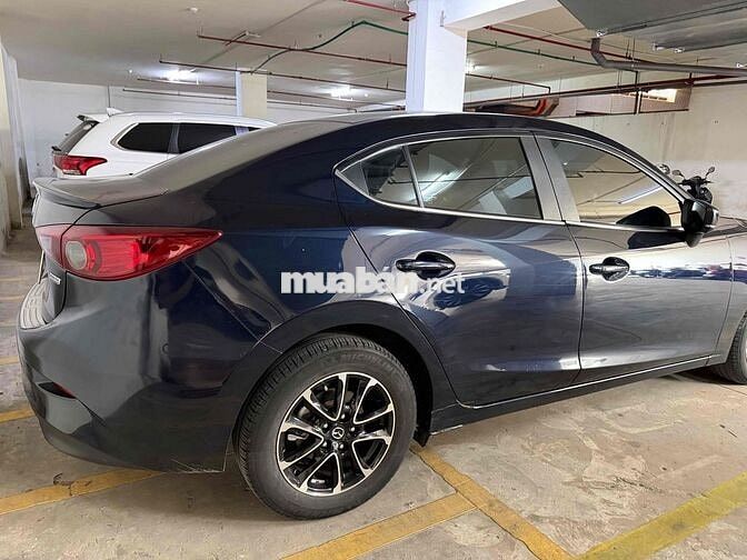 Mazda 3 1.5AT 2018 Xanh