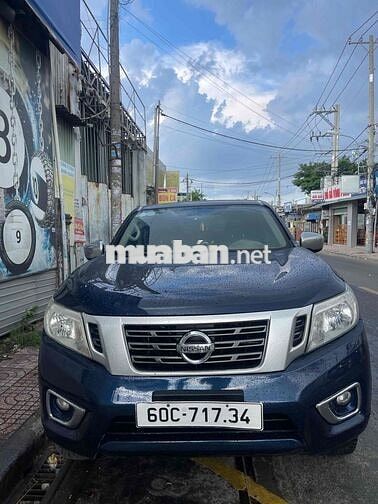 Nissan Navara Xanh 5 chỗ Xe bán tải