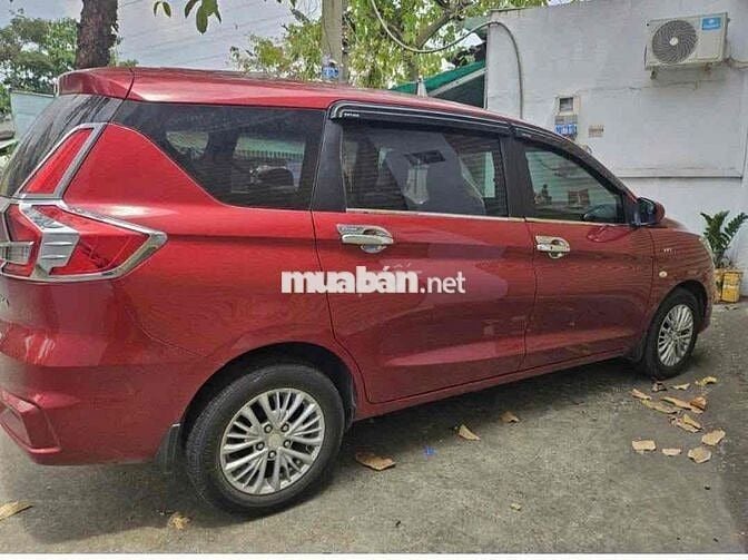 Suzuki Ertiga 7 chỗ Đỏ 80000 km