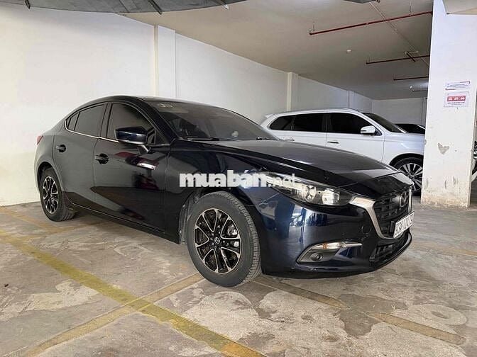 Mazda 3 1.5AT 2018 Xanh
