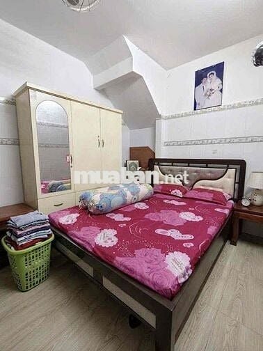 4,6 TỶ CÓ NGAY NHÀ  4x10 ,3PN        SÁT CHỢ BÀ CHIỂU BÌNH THẠNH.