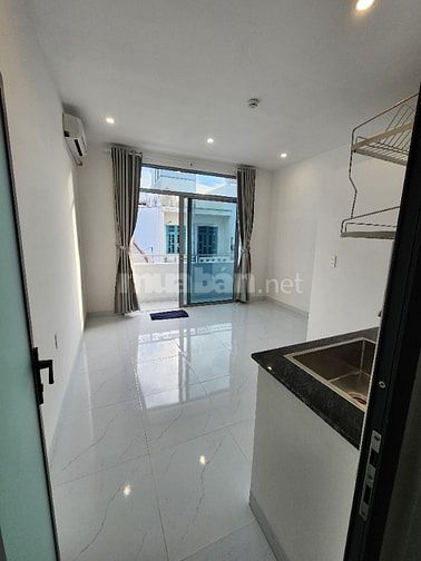Phòng Bancol 20m2 sát bên Aeon Tân Phú