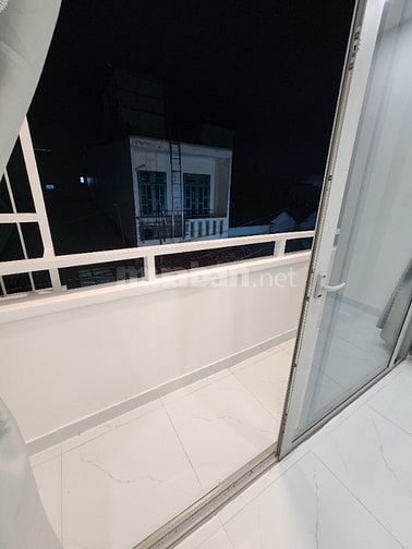 Phòng Bancol 20m2 sát bên Aeon Tân Phú