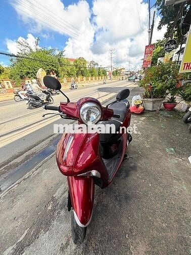 Yamaha Janus 2024 màu Đỏ